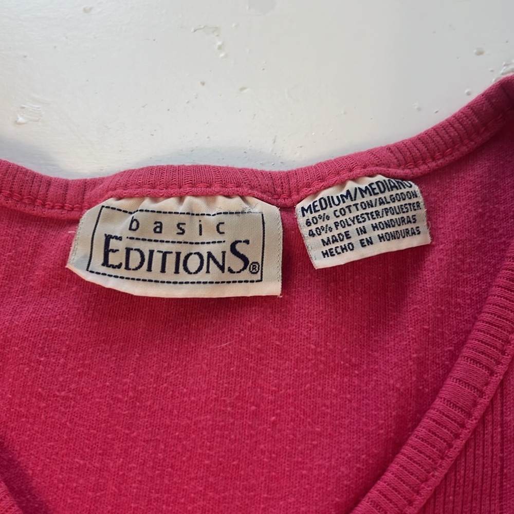 Vintage Basic Editions Medium Pink Textured Short Sleeve V Neck - Picture 5 of 5